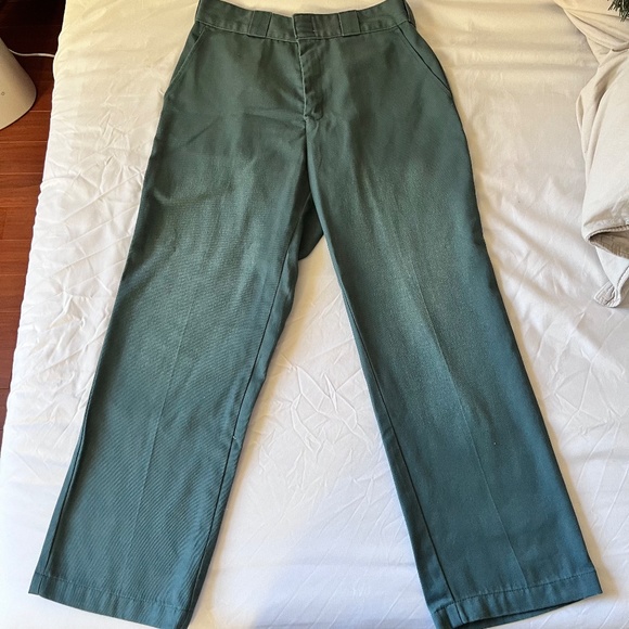 urban outfitters x dickies green pants - Picture 2 of 4
